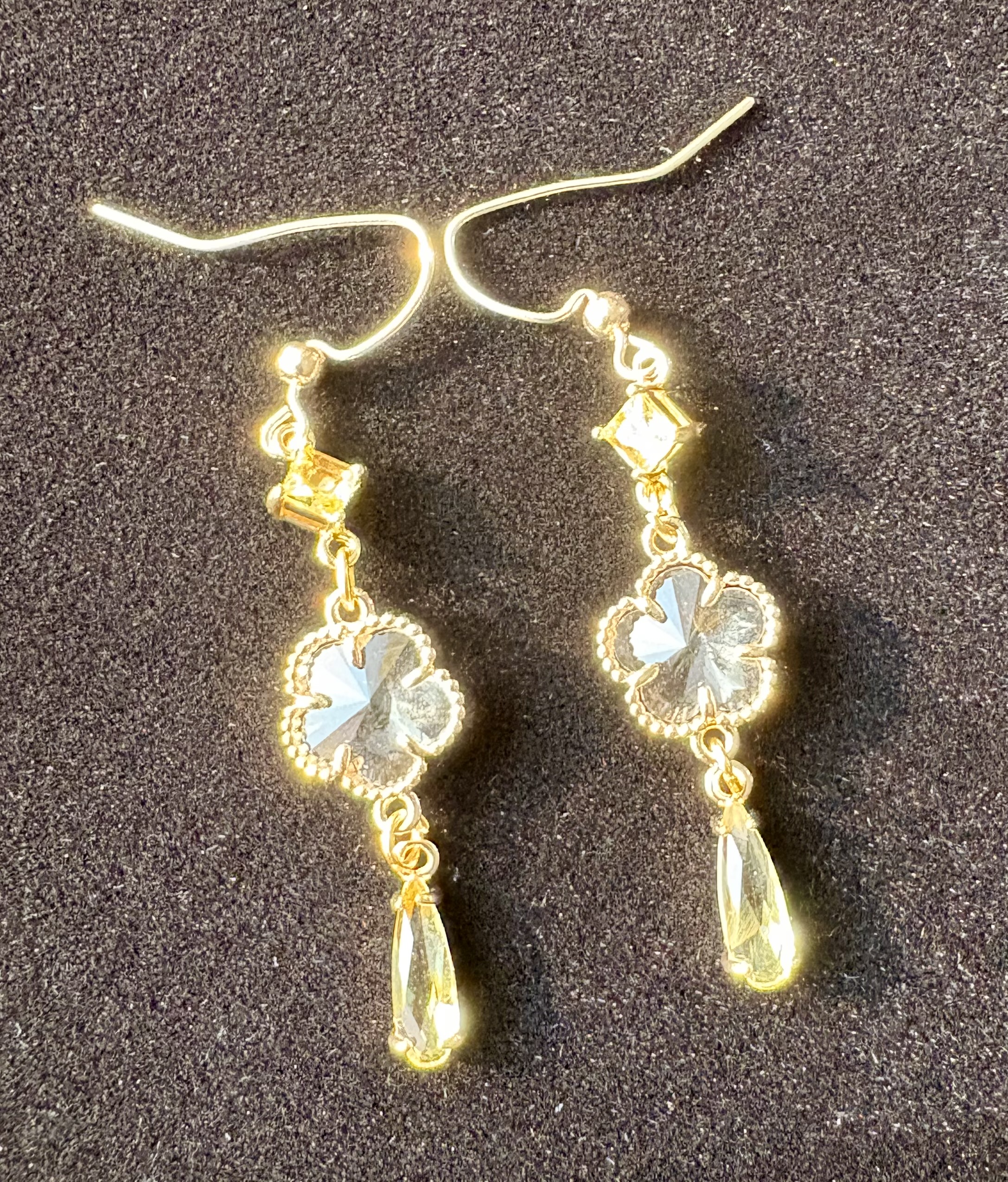 Gala Gleam 1